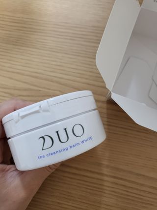 듀오코리아 [듀오] 피부맞춤형 저자극 클렌징밤 1종 랜덤발송 (모공케어,안색개선,안티에이징,블랙헤드) — 5점을 준 리뷰어가 2022년 5월 올린 사용 사진
