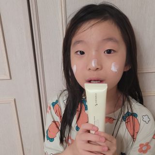 젠바이오 코스메틱스 젠바이오수딩크림]   가려운 피부 & 아토피 원픽 크림 — 4점을 준 리뷰어가 2022년 9월 올린 사용 사진