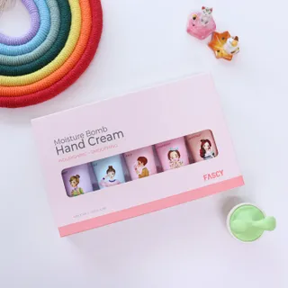 파시 고보습 핸드크림 40ml 5종 기프트 세트 — 5점을 준 리뷰어가 2022년 8월 올린 사용 사진
