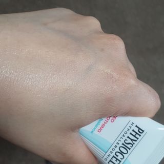 피지오겔 레드수딩 시카밸런스 크림 50ml — 5점을 준 리뷰어가 2022년 4월 올린 사용 사진