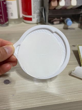 퀸즈홀릭 라이스 보내티컬 아이 마스크 퀸즈홀릭 X 레아라 다이아포스 라이스 보태니컬 링클 리프팅 아이 마스크 7매 1BOX — 5점을 준 리뷰어가 2022년 5월 올린 사용 사진