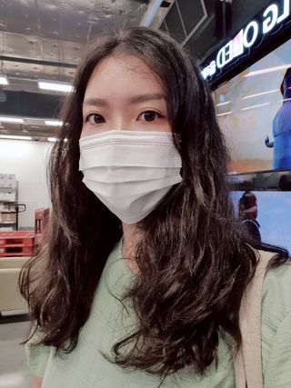 JHWORLD 스누피 마스크 정품 스누피 닥터클린 국내 아동용 성인용 3중 MB필터 일회용 덴탈마스크 50매 — 5점을 준 리뷰어가 2021년 9월 올린 사용 사진