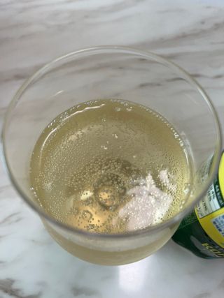 더그레잇티 콤부차 [매일유업] 더그레잇티 44kcal 콤부차 300ml *12개입 (오리지널 6개+베리리치 6개) — 5점을 준 리뷰어가 2023년 7월 올린 사용 사진