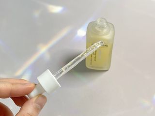 에센느 닥터 멜라닌 화이트닝 앰플 — 4점을 준 리뷰어가 2023년 4월 올린 사용 사진