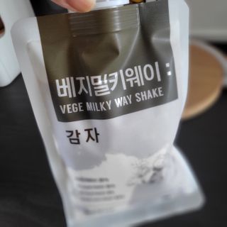 클린24시간 베지밀키웨이 감자 쉐이크 1세트 (5개) — 5점을 준 리뷰어가 2022년 9월 올린 사용 사진