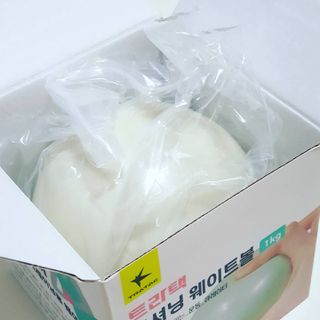 트라택 쿠셔닝 웨이트볼 0.5kg + 1kg SET — 5점을 준 리뷰어가 2022년 5월 올린 사용 사진