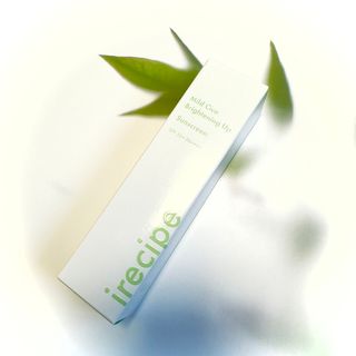 아이레시피 마일드시카 브라이트닝 업 선스크린 SPF50+ PA++++ — 5점을 준 리뷰어가 2023년 5월 올린 사용 사진