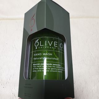 올리브 오일 스킨케어 컴퍼니 [OOSC] 촉촉 깨끗 내추럴리 너리시드 핸드워시 500ml — 5점을 준 리뷰어가 2021년 4월 올린 사용 사진