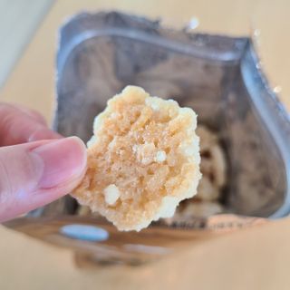 미즈꼬레아 치즈맛 누룽지크리스피 — 4점을 준 리뷰어가 2022년 2월 올린 사용 사진