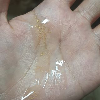아이앤립 / EYENLIP 아이앤립 24K 골드 N 펩타이드 앰플 크림 — 5점을 준 리뷰어가 2021년 4월 올린 사용 사진