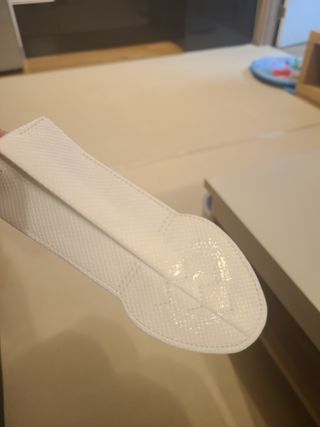 코보콩 에어슈즈 강아지 일회용 신발 소용량 패키지 20매 초경량  미끄럼방지 실내외 겸용 — 5점을 준 리뷰어가 2022년 2월 올린 사용 사진
