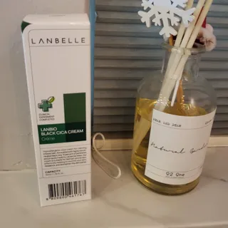 랑벨 랑바이오 블랙 시카 크림 50ml(블랙비 프로폴리스, 시카 4종, 판테놀 10 함유) — 5점을 준 리뷰어가 2023년 2월 올린 사용 사진