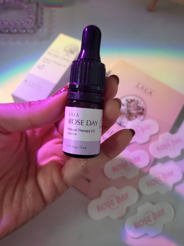 라라로즈데이 시즌2 천연 아로마오일 Y존 케어 속옷향수 이너퍼퓸 5ml  여성의 자존감을 UP시키자 리뷰 사진