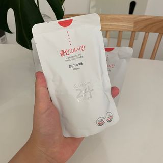 클린24시간 1BOX(5포) + 전용보틀(500ml) — 5점을 준 리뷰어가 2022년 8월 올린 사용 사진