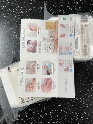 디어엘로디 프리미엄 유기농 베이비 솜티슈 40매 3 + 1 PACK — 5점을 준 리뷰어가 2021년 3월 올린 사용 사진