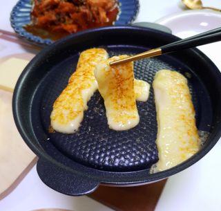 앙투어솔레 아일랜드 구워먹는 치즈 100 자연 치즈 와인안주 300g(100g x 3팩) — 5점을 준 리뷰어가 2022년 7월 올린 사용 사진