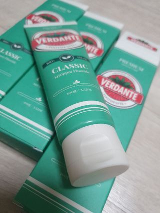 [구매평]베르단테 고불소 충치 치석케어 잇몸치약, 100ml, 3개 — 5점을 준 리뷰어가 2025년 6월 올린 사용 사진