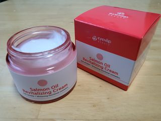 아이앤립 / EYENLIP 아이앤립 연어오일 리바이탈라이징 크림 — 5점을 준 리뷰어가 2021년 3월 올린 사용 사진