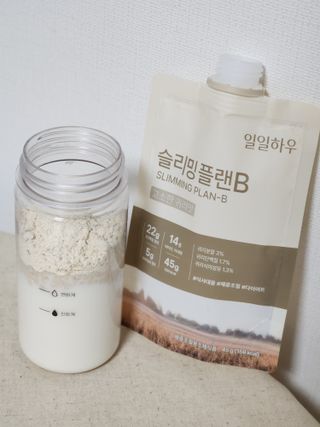 일일하우 슬리밍 플랜B 고소한 귀리맛, 진한 카카오맛 (체중조절식) — 4점을 준 리뷰어가 2023년 6월 올린 사용 사진