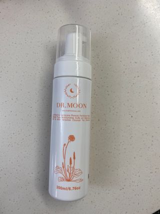 MF프리 [닥터문] 유산균 락토케어 질경초 여성청결제 200ml (폼타입) — 5점을 준 리뷰어가 2022년 5월 올린 사용 사진