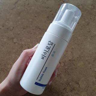[바이로담] 저자극 약산성버블 폼 폼클렌징 150ml — 5점을 준 리뷰어가 2021년 4월 올린 사용 사진