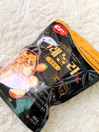 씨알푸드 씨알로 그래놀라 2종 후르츠+크랜베리 아몬드 — 5점을 준 리뷰어가 2022년 7월 올린 사용 사진