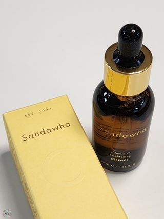 스킨큐어 산다화 비타민c 화이트닝 에센스 30ml — 4점을 준 리뷰어가 2023년 12월 올린 사용 사진