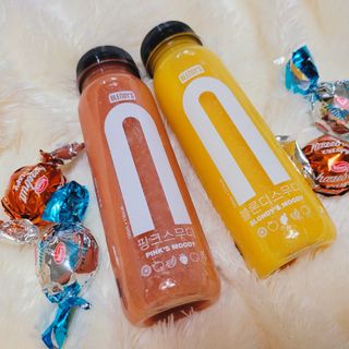 BLENDY'S 핑크 스무디+블론디 스무디 — 4점을 준 리뷰어가 2021년 11월 올린 사용 사진