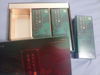 서울약사신협_프리미엄 진 녹용스틱 플러스10g x 30포 — 5점을 준 리뷰어가 2021년 7월 올린 사용 사진