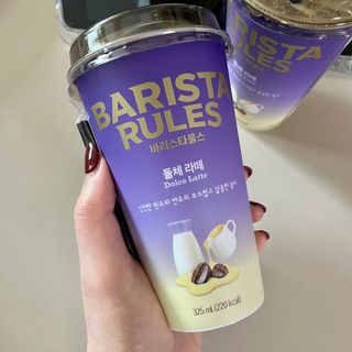 바리스타룰스 돌체 라떼 — 5점을 준 리뷰어가 2023년 4월 올린 사용 사진