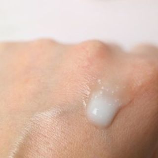 랑벨 수퍼내츄럴 아쿠아 수딩 크림 100ml — 5점을 준 리뷰어가 2022년 4월 올린 사용 사진