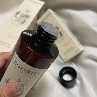 보타니티 [홍]조[진]정[결]케어 플라본 부스터 210ml / 플라본 세럼 50ml — 4점을 준 리뷰어가 2022년 7월 올린 사용 사진