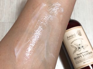 아미니 플라워테라피 바디로션  500ml 시리즈 — 5점을 준 리뷰어가 2021년 1월 올린 사용 사진