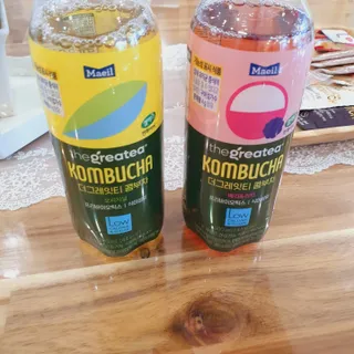 더그레잇티 콤부차 [매일유업] 더그레잇티 44kcal 콤부차 300ml *12개입 (오리지널 6개+베리리치 6개) — 5점을 준 리뷰어가 2023년 7월 올린 사용 사진