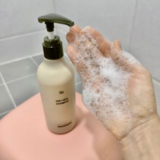 패스트힐(fast heal) 패스트힐 탈모증상완화샴푸 470ml — 4.5점을 준 리뷰어가 2023년 9월 올린 사용 사진