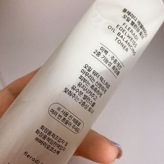 플레라디 에델바이스 오일 밸런싱 토너 — 5점을 준 리뷰어가 2021년 6월 올린 사용 사진
