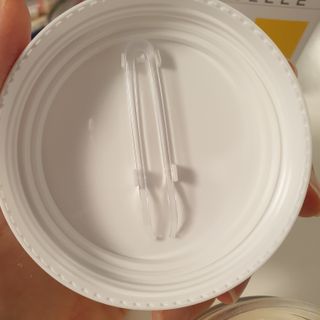 랑벨 비타 에너지 잡티 앰플 패드 65매 (투명하고 밝은 얼굴 광채패드) — 5점을 준 리뷰어가 2022년 5월 올린 사용 사진
