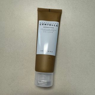 스킨1004 [SKIN1004] 마다가스카르 센텔라 앰플 폼 125ml — 5점을 준 리뷰어가 2024년 9월 올린 사용 사진