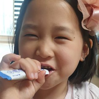 서울약사신협_포스트바이오틱스패밀리_5g x 100포 — 5점을 준 리뷰어가 2021년 5월 올린 사용 사진