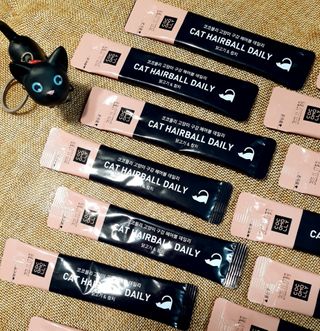 코코몰리 고양이 구강• 헤어볼 데일리 /신장• 요로 데일리 — 4점을 준 리뷰어가 2021년 1월 올린 사용 사진
