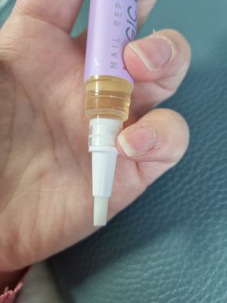 뷰젤 매직케어 네일솔루션 손발톱 보습 영양제 펜슬타입 5ml — 5점을 준 리뷰어가 2022년 3월 올린 사용 사진