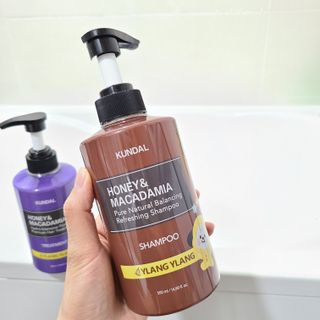 쿤달 [KUNDAL 공식] 프리미엄 헤어 케어 스페셜 세트 샴푸 500ml &amp; 트리트먼트 500ml — 4점을 준 리뷰어가 2021년 3월 올린 사용 사진