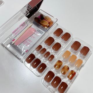 데싱디바 매직프레스 레귤러 스퀘어_6종 중 택 1 — 4.5점을 준 리뷰어가 2021년 9월 올린 사용 사진
