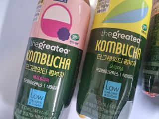더그레잇티 콤부차 [매일유업] 더그레잇티 44kcal 콤부차 300ml *12개입 (오리지널 6개+베리리치 6개) — 4점을 준 리뷰어가 2023년 8월 올린 사용 사진