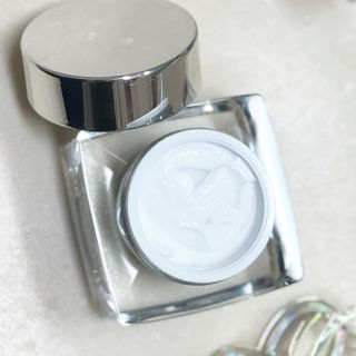 아이디플라코스메틱 아이디 페이스핏  시그니처 크림 50ml — 5점을 준 리뷰어가 2021년 10월 올린 사용 사진