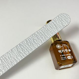 유케어 YOU CARE 문제성 손발톱케어_럭키풋 — 4점을 준 리뷰어가 2022년 10월 올린 사용 사진