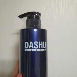 다슈코리아 다슈 데일리 단백질 한방 두피 골드 샴푸 500ml — 5점을 준 리뷰어가 2021년 1월 올린 사용 사진