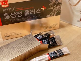 서울약사신협_투데이홍삼정플러스스틱_10g x 30포 — 4점을 준 리뷰어가 2021년 2월 올린 사용 사진