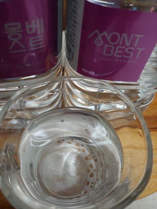 몽베스트 MONTBEST 1L 12입 — 5점을 준 리뷰어가 2022년 4월 올린 사용 사진