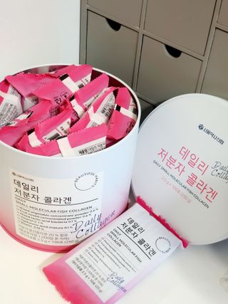 서울약사신협_데일리저분자콜라겐_2.5g x 100포 — 5점을 준 리뷰어가 2021년 5월 올린 사용 사진